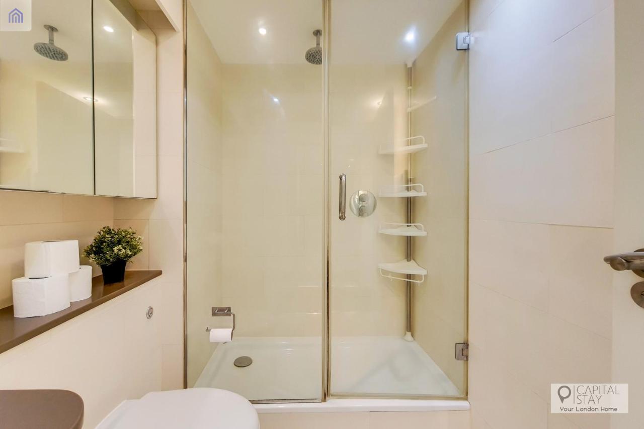 Two Bedroom Apartment - London Excel Stays Ngoại thất bức ảnh