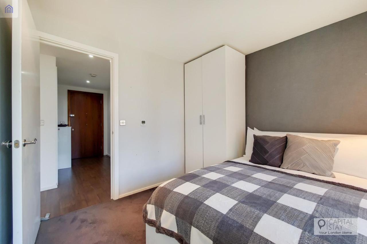 Two Bedroom Apartment - London Excel Stays Ngoại thất bức ảnh