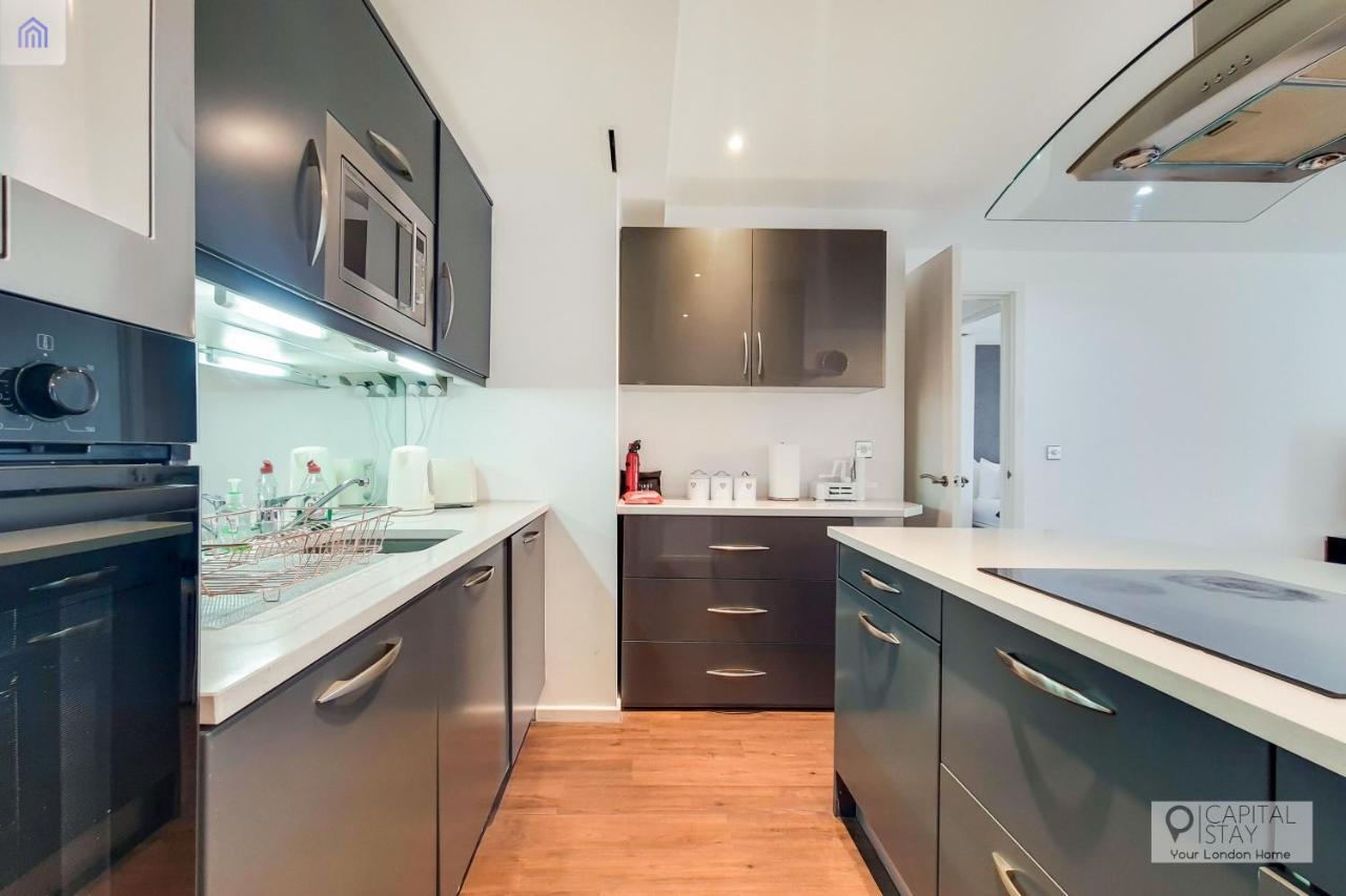 Two Bedroom Apartment - London Excel Stays Ngoại thất bức ảnh