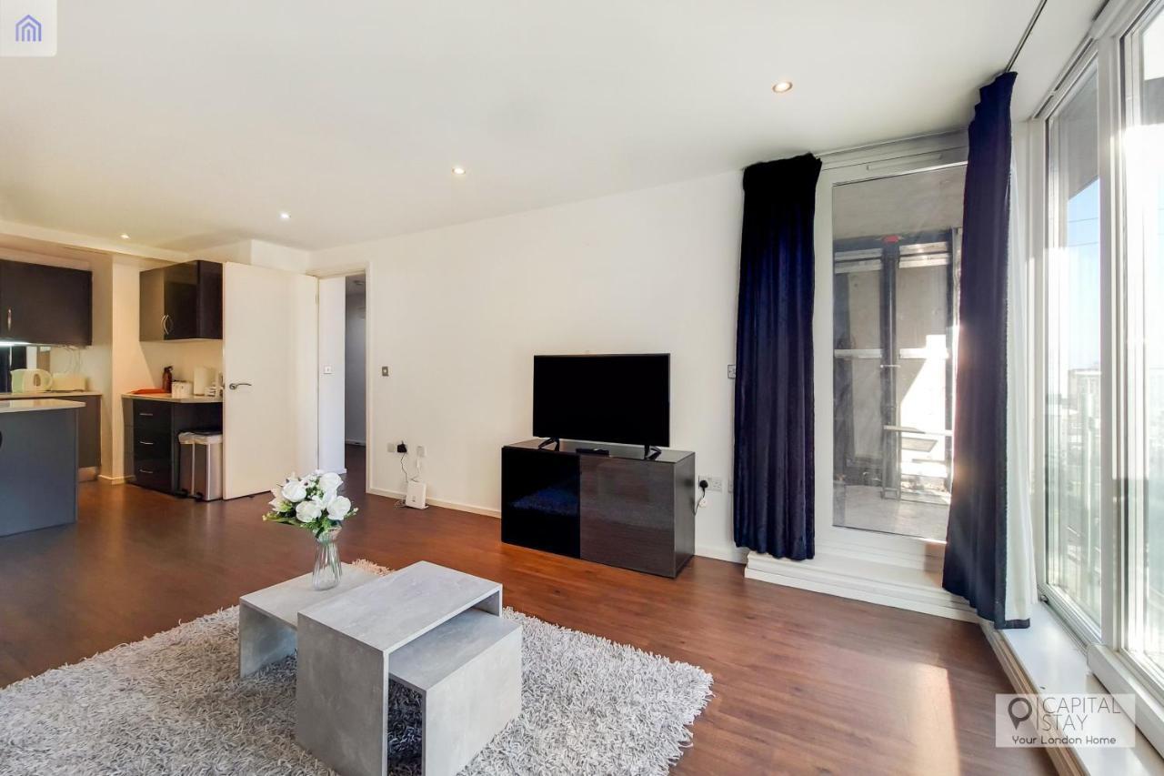 Two Bedroom Apartment - London Excel Stays Ngoại thất bức ảnh
